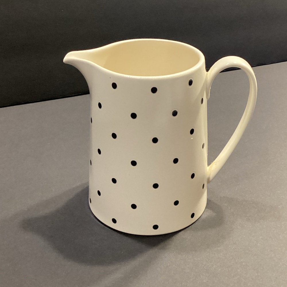 Lenox Kate Spade New York “Larabee Dot” Creamer